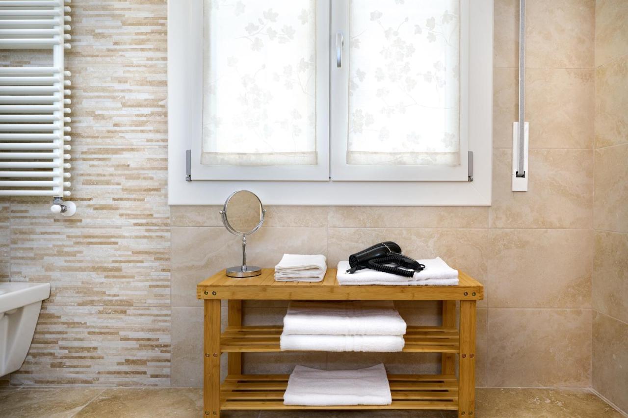 D'Azeglio 62 Luxury Rooms Bologna Exterior photo